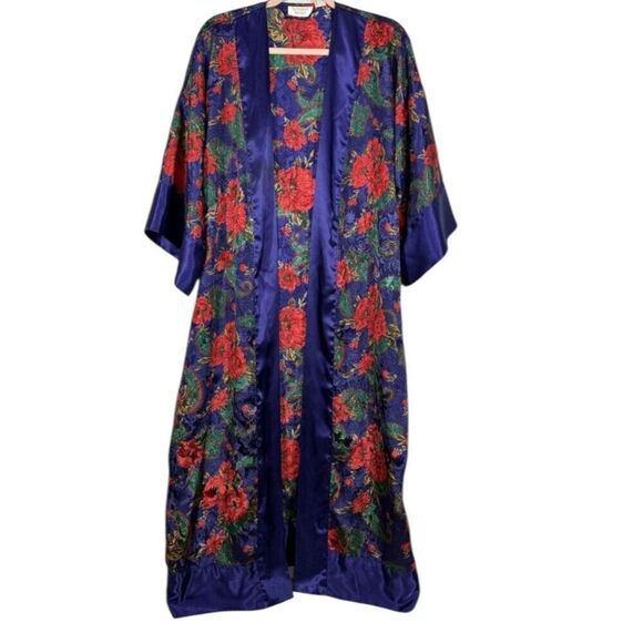 Vintage Gold Tag Victorias Secret Purple & Red Floral MIDI Robe Sz S - Picture 2 of 4